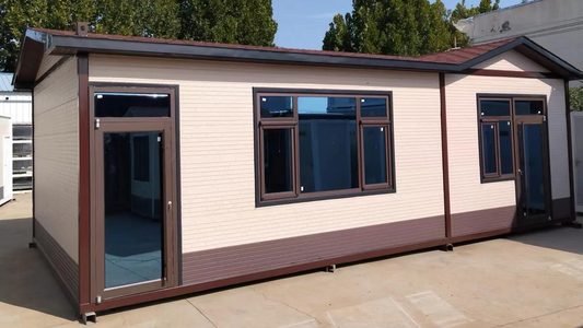 Moving Into a Tiny House? 5 Common Hurdles & Solutions to Make Your Small-Space Life Stress-Free!